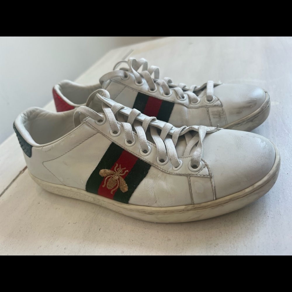 Gucci ACE Sneaker with Bee